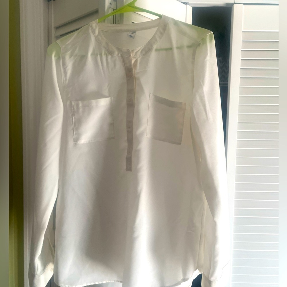 Women’s blouse